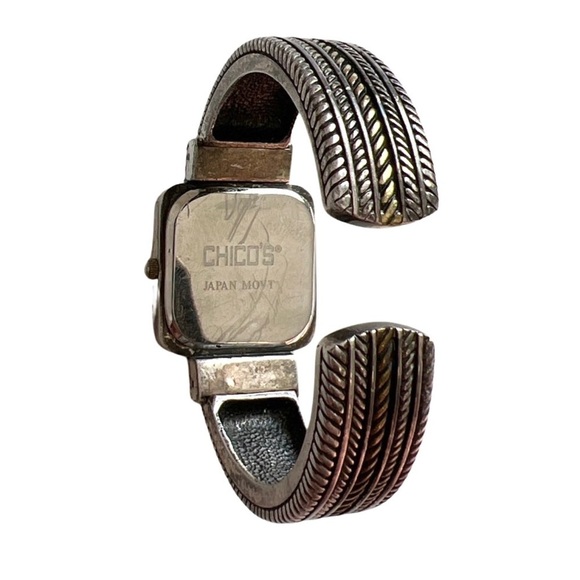 CHICO’S • Vintage Gold & Silver Quartz Bracelet Watch - Picture 4 of 5